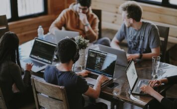 Can consolidated student loans be refinanced?